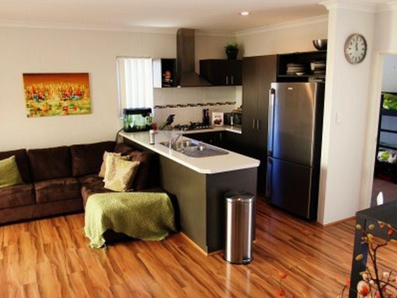 54B Barnes Street, Innaloo WA 6018