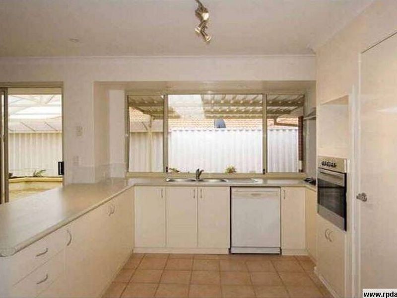 25 Straitsman Way, Currambine WA 6028