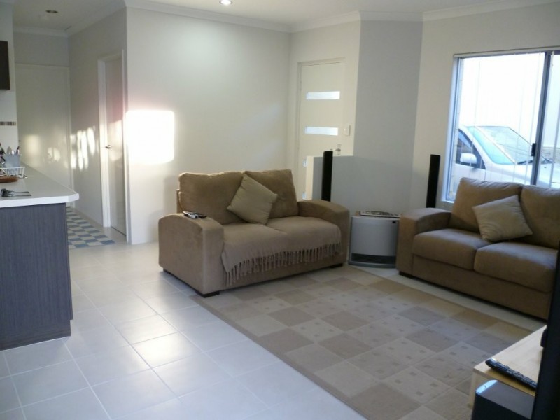 54C Barnes Street, Innaloo WA 6018