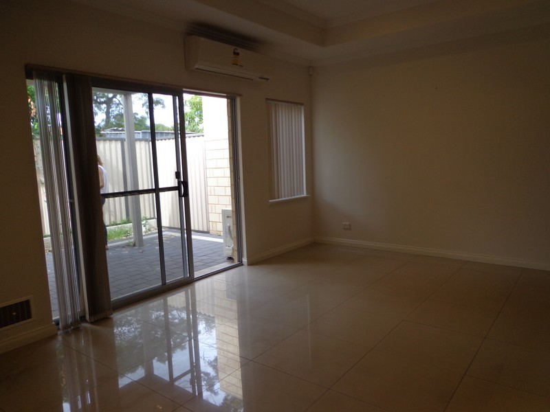 20B St Albans Road, Nollamara WA 6061