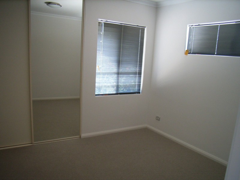 130 Sackville Terrace, Doubleview WA 6018