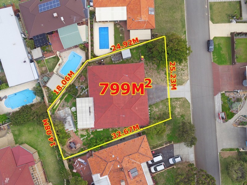 3 Lowe Street, Karrinyup WA 6018