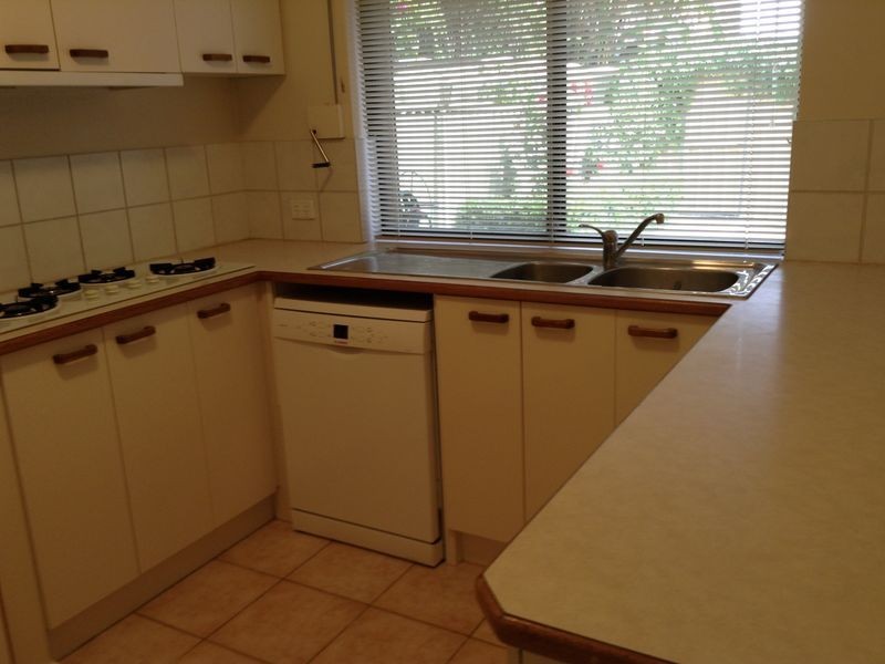 4/101 Mary Street, Como WA 6152