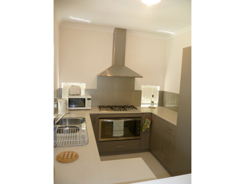 1 Quin Place, Innaloo WA 6018