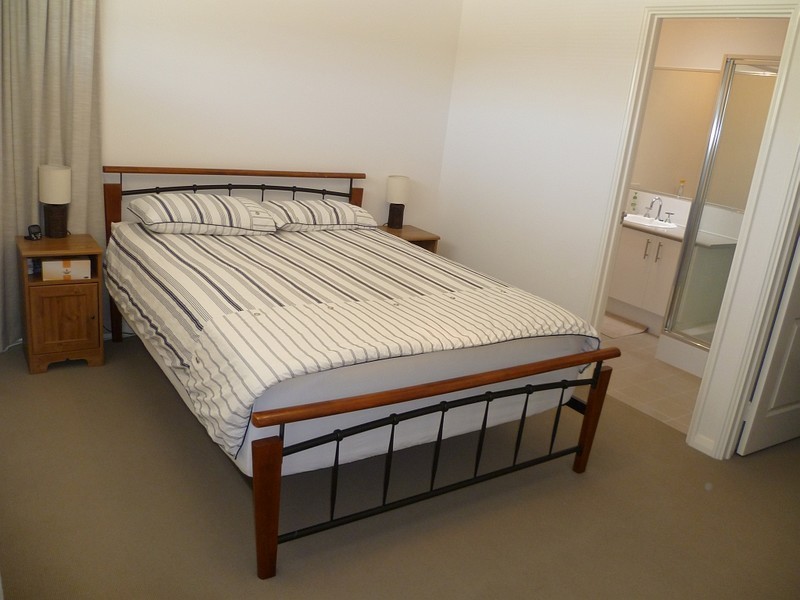 1 Quin Place, Innaloo WA 6018