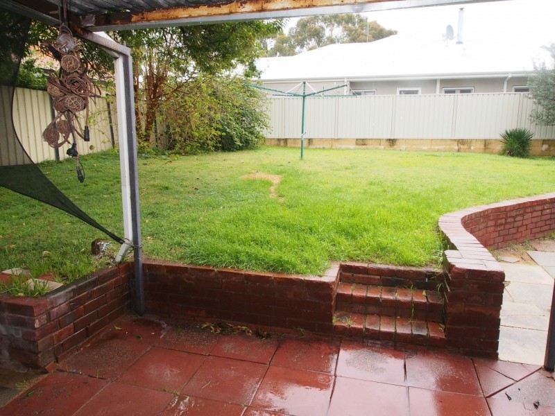 49 Francis Avenue, Karrinyup WA 6018