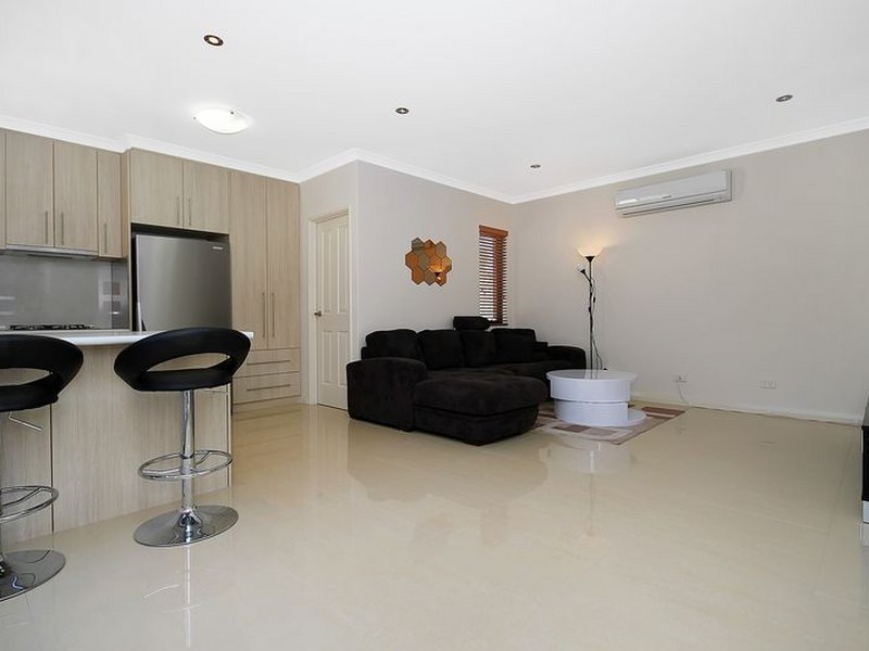 32C Quadea Rd, Nollamara WA 6061