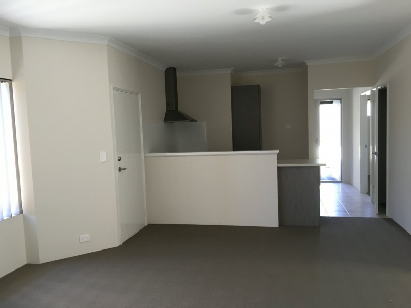35B Loxwood Road, Balga WA 6061