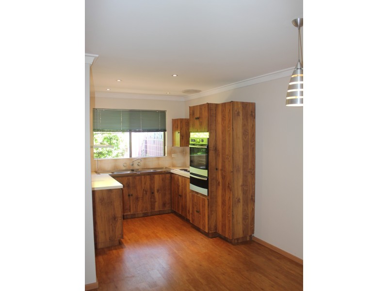 2/81 Baden Street, Joondanna WA 6060