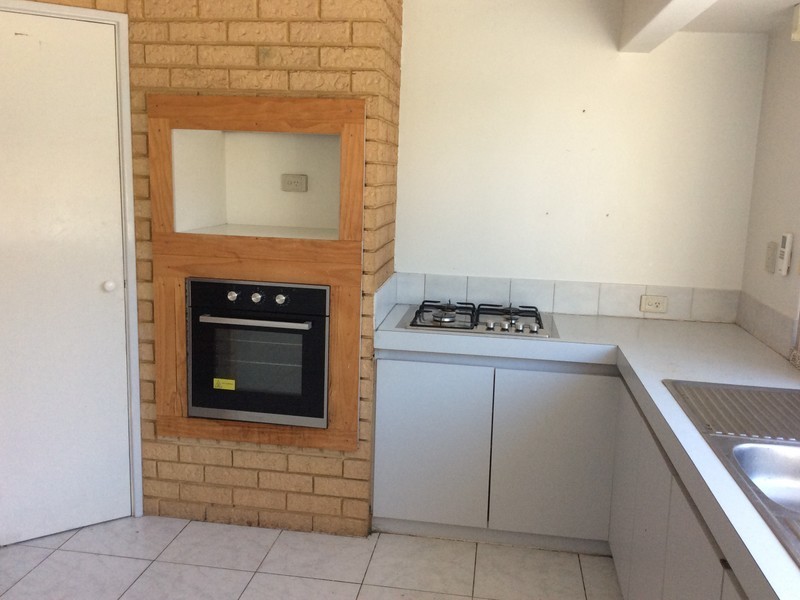 36 Burton Retreat, Stratton WA 6056