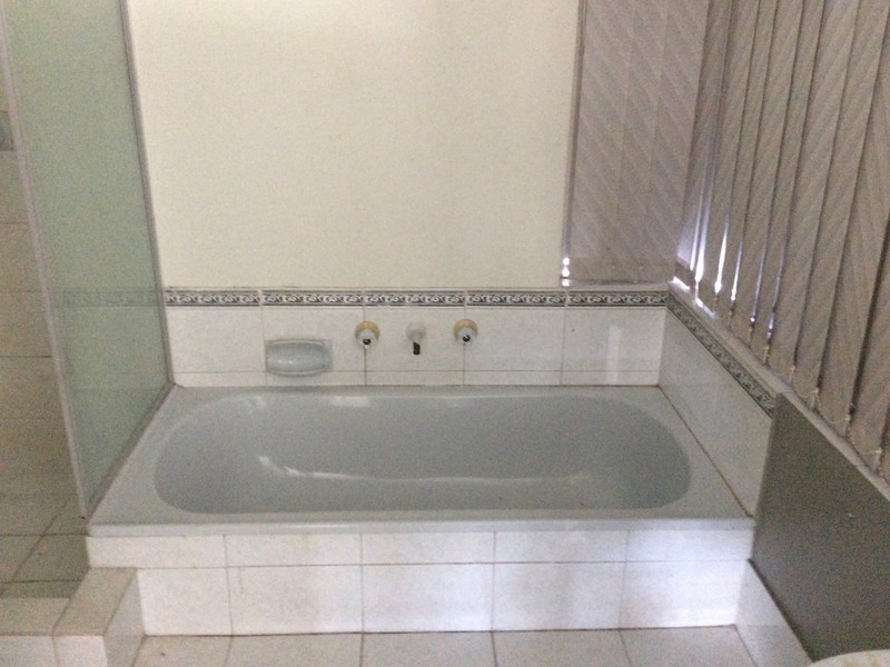 36 Burton Retreat, Stratton WA 6056