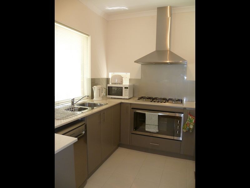 1 Quin Place, Innaloo WA 6018