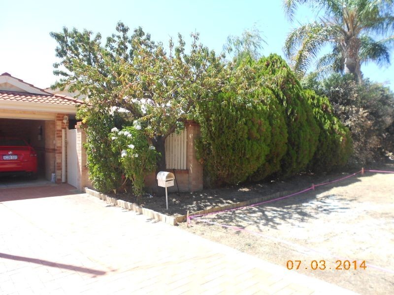 2/2 Crocker Road, Innaloo WA 6018