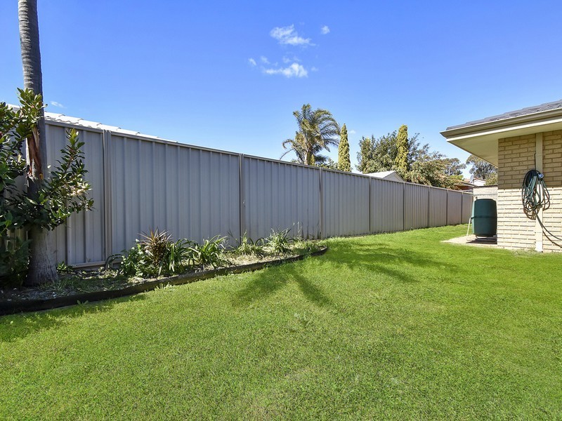 35B Bower St, Doubleview WA 6018