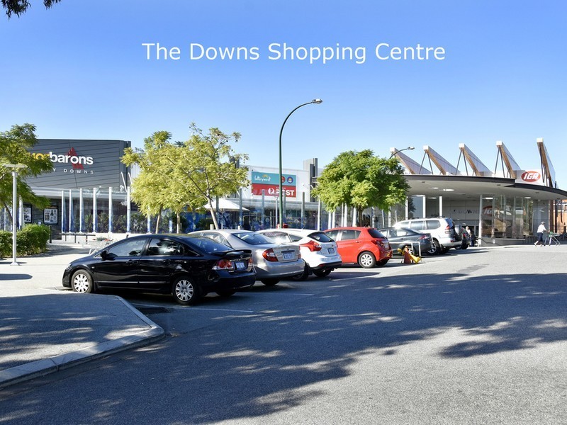 35B Bower St, Doubleview WA 6018