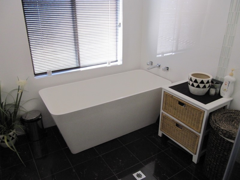 15 Wimbledon Drive, Kingsley WA 6026