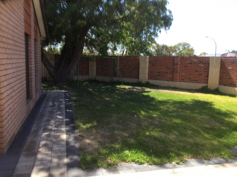 15 Wimbledon Drive, Kingsley WA 6026