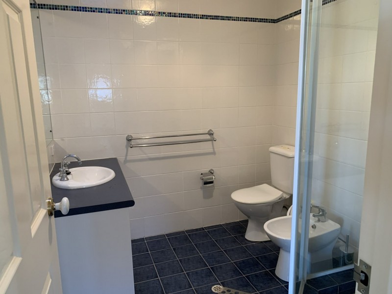 2/13 Hardy Rd, Bassendean WA 6054