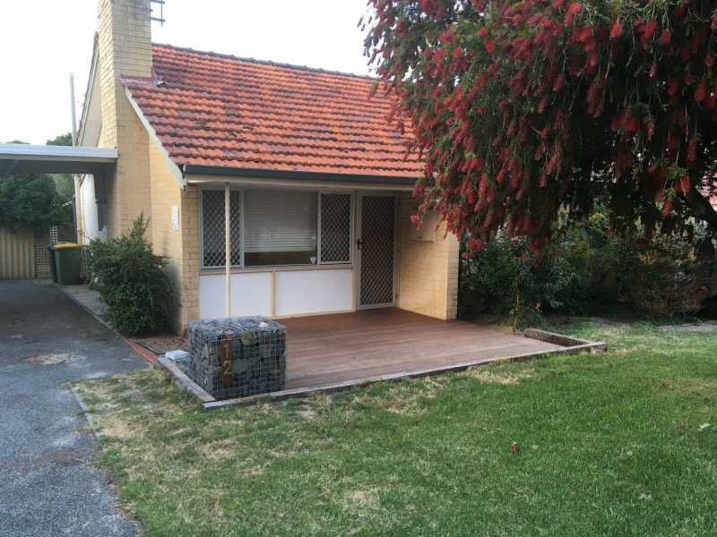 12 Dion Pl, Coolbellup WA 6163