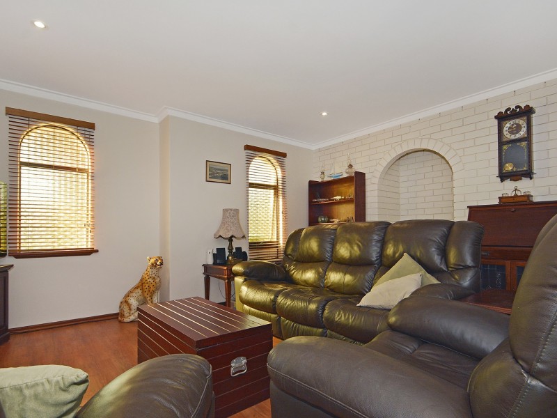 44 Sandalwood Drive, Greenwood WA 6024