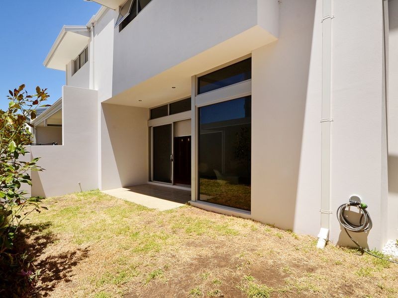 6 Washing Lane, Perth WA 6000