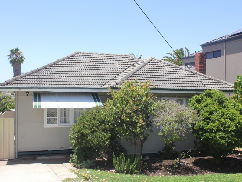 140 Wilding St, Doubleview WA 6018