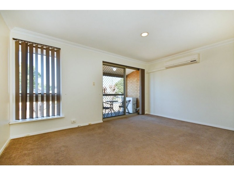 15/19 Odin Road, Innaloo WA 6018