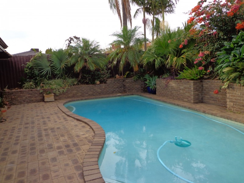 12 Stoke Rise, Kingsley WA 6026