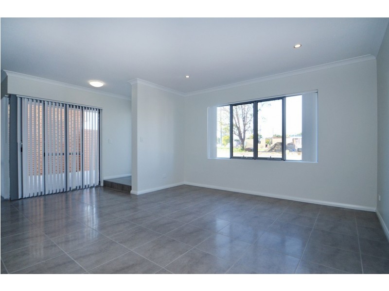 2/188 Surrey Rd, Rivervale WA 6103