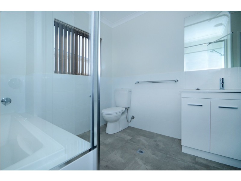 2/188 Surrey Rd, Rivervale WA 6103