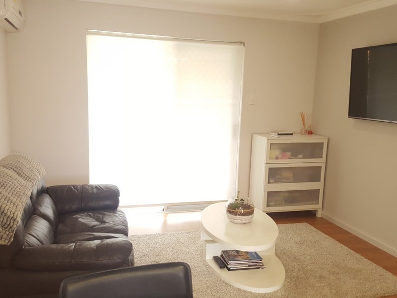 15/303 Harborne Street, Glendalough WA 6016