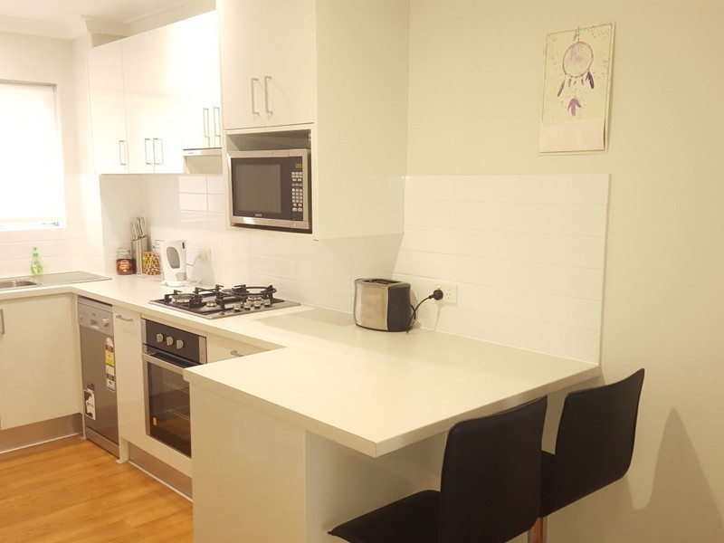 15/303 Harborne Street, Glendalough WA 6016