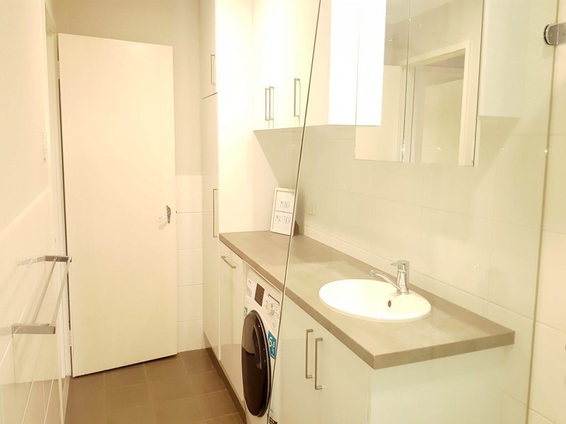 15/303 Harborne Street, Glendalough WA 6016