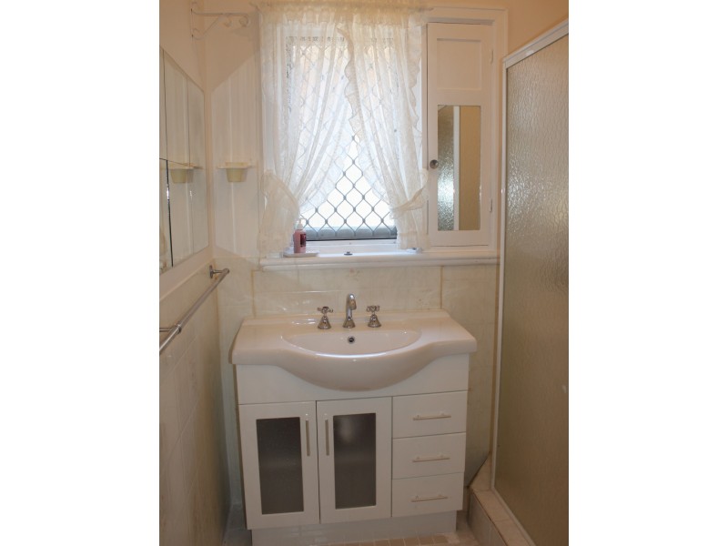 43 Kenny st, Bassendean WA 6054