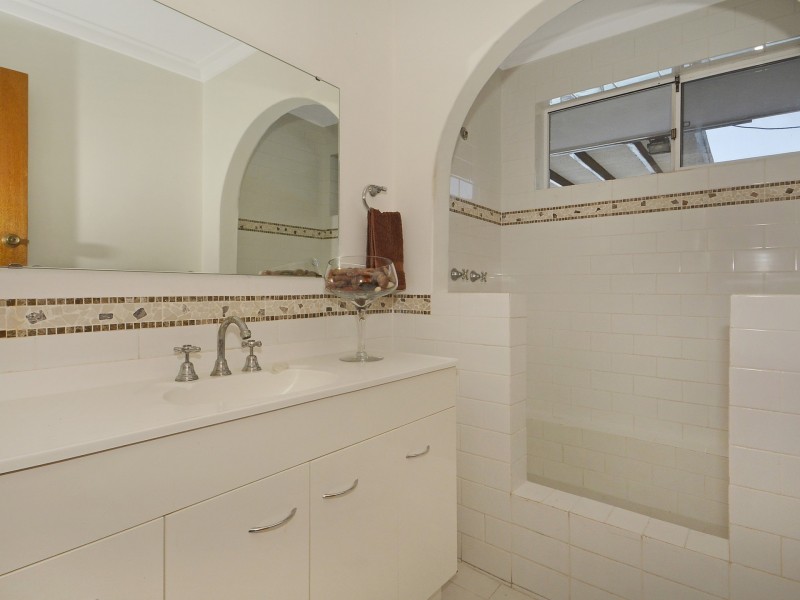 44 Sandalwood Dve, Greenwood WA 6024