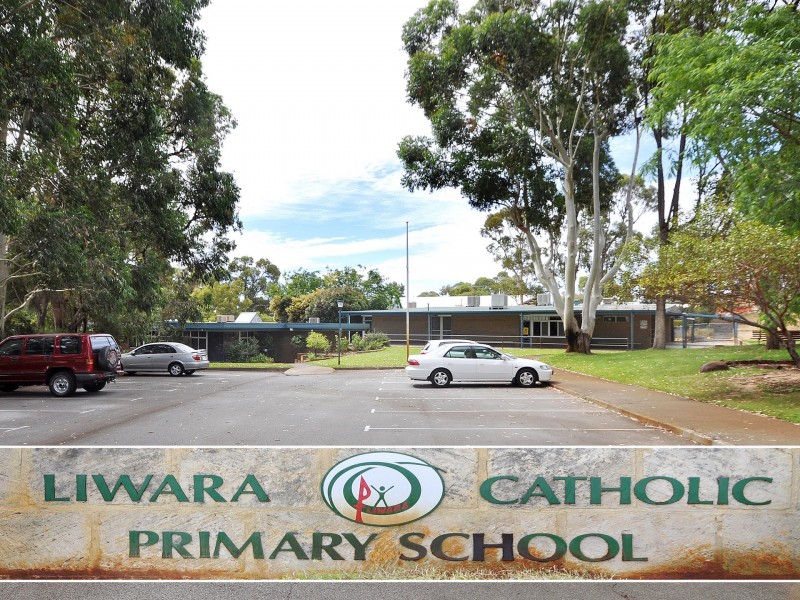 44 Sandalwood Dve, Greenwood WA 6024