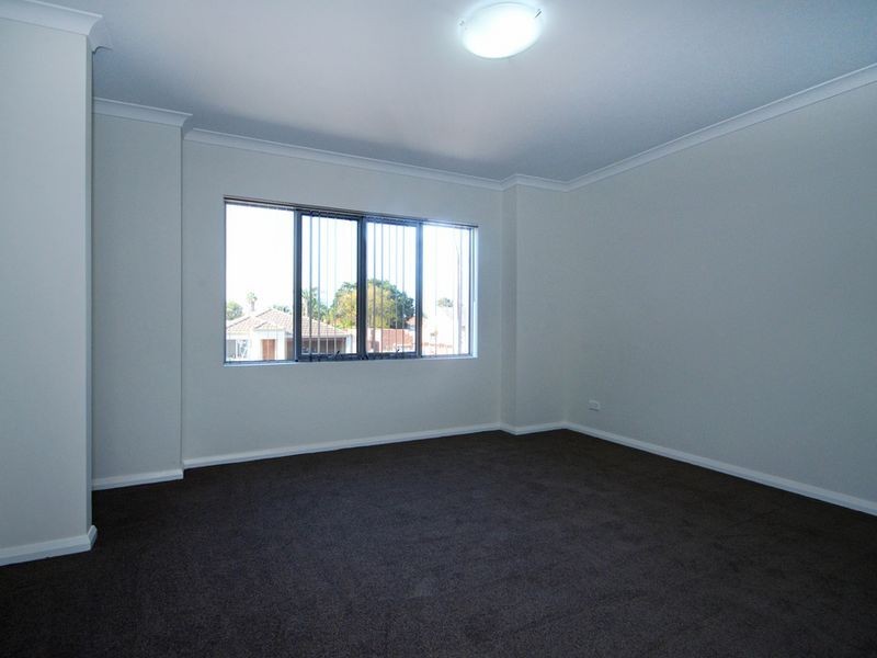 1/188 Surrey Road, Rivervale WA 6103