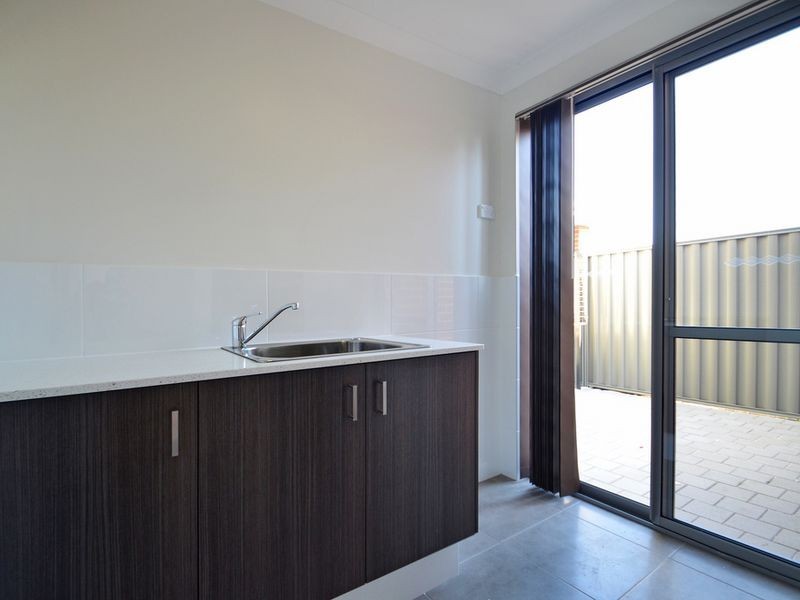 1/188 Surrey Road, Rivervale WA 6103