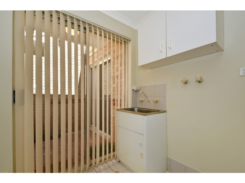 2/2 Crocker Road, Innaloo WA 6018