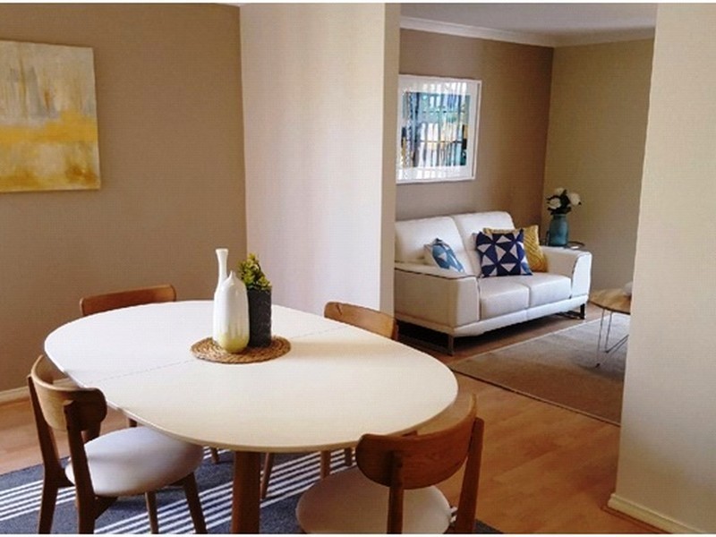 2/2 Crocker Road, Innaloo WA 6018