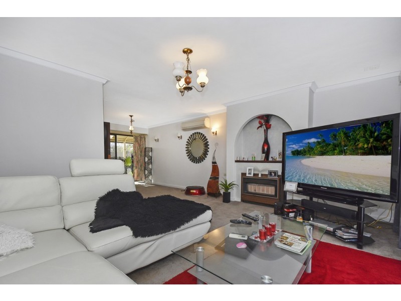 5 Elias Crt, Greenwood WA 6024