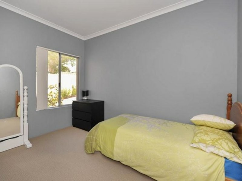 54A Barnes Street, Innaloo WA 6018