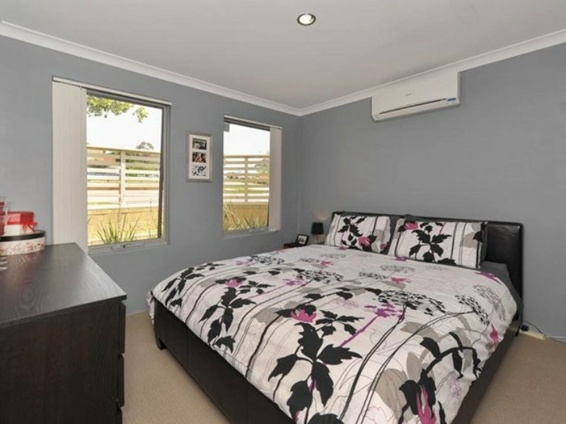 54A Barnes Street, Innaloo WA 6018