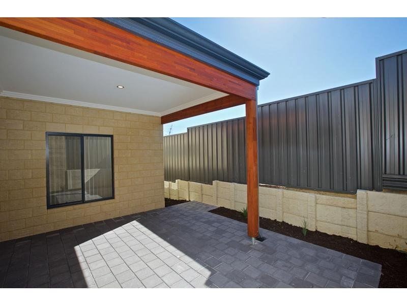 22B Mentone Road, Balga WA 6061