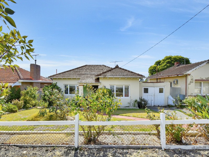 72 Salvado Rd, Wembley WA 6014