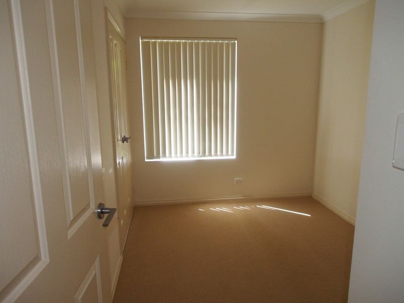 1/12a Myindee Way, Nollamara WA 6061