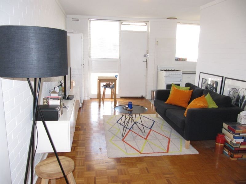 27/12 Wright Street, Perth WA 6000
