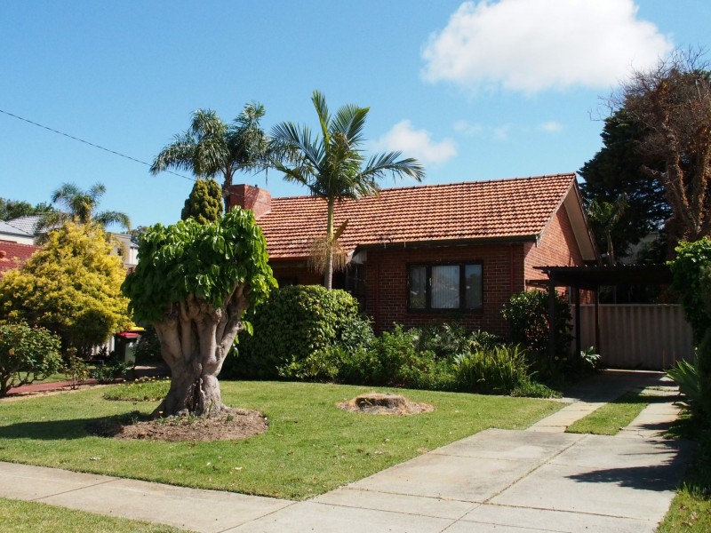 74 Beatrice Street, Innaloo WA 6018