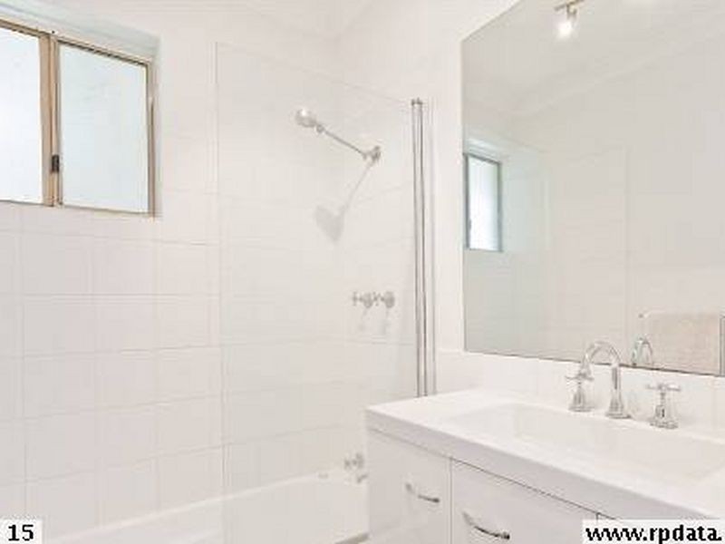 2/14 Daley Street, Yokine WA 6060