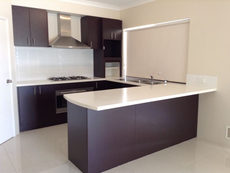 17 Skeit Road, Darch WA 6065